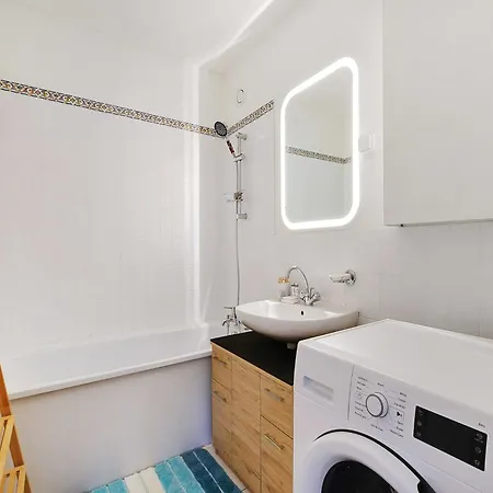 Cosy With Balcony -1bdr 2p- La Appartamento *